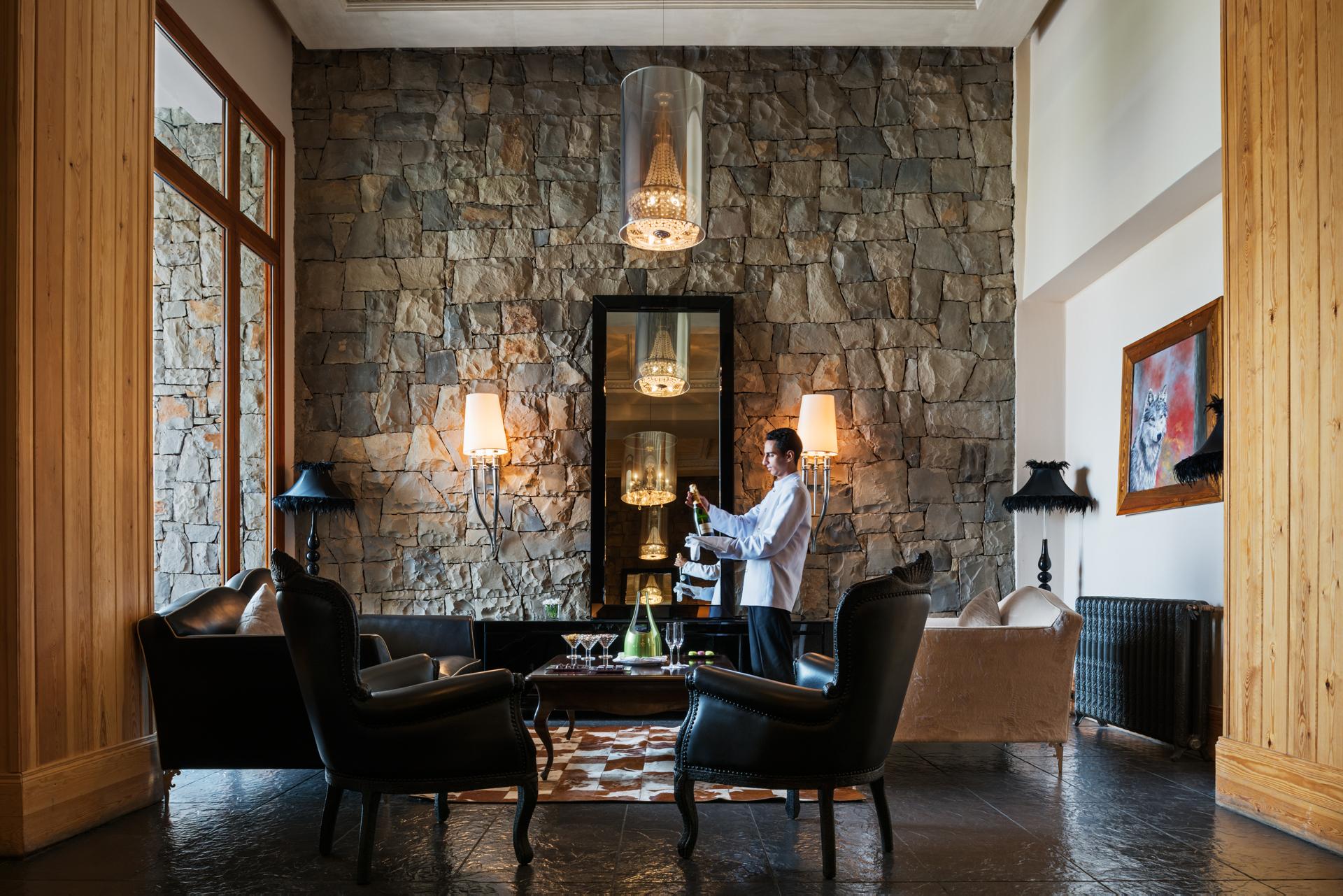 Michlifen Resort & Golf Ifrane  Exterior foto The lobby of the hotel