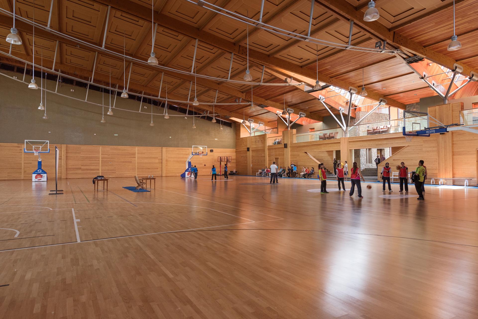 Michlifen Resort & Golf Ifrane  Exterior foto The interior of the Sports and Events Centre