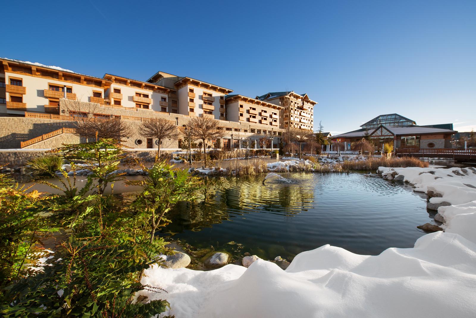 Michlifen Resort & Golf Ifrane  Exterior foto The Hotel and Spa in April 2014